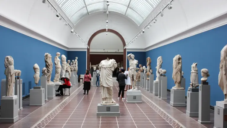 Anfänger in Aachen: Kunst aus den Augen des Museumsteams