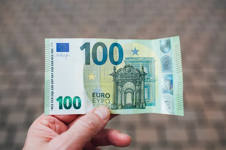 EZB-Zinsentscheid am 10. September: Was Kredite erwartet