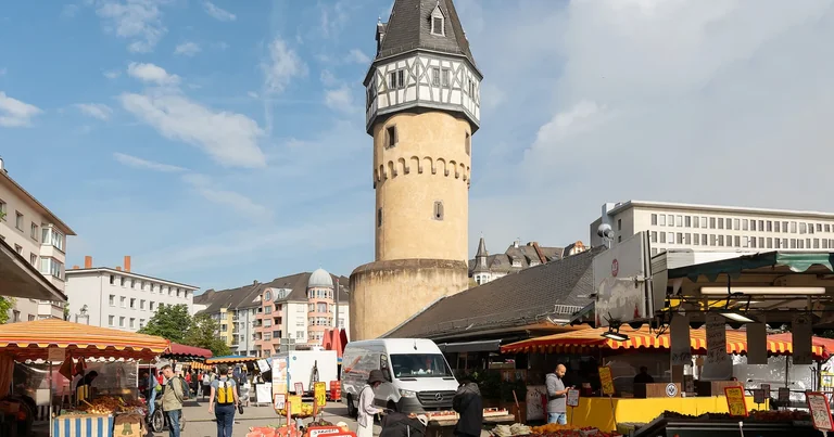 Frankfurt: Wochenmarkt Bockenheim donnerstags frei zugänglich