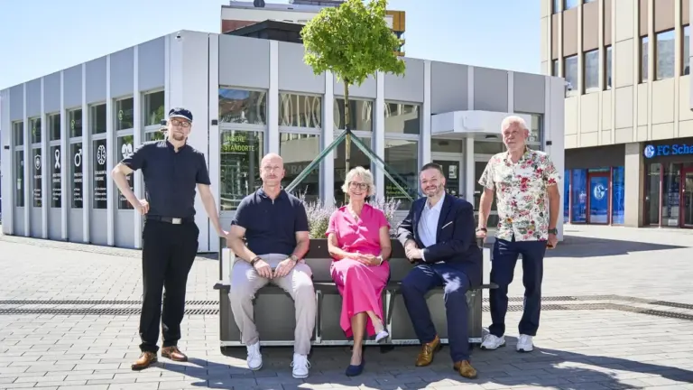 Mehr Schatten in Gelsenkirchen: Sieben neue Sitzinseln