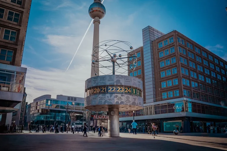 Berlin: Neue Engpässe am Alexanderplatz ab 25. August