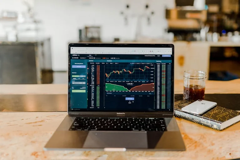 DAX volatil nach neuen US-Arbeitsmarktdaten
