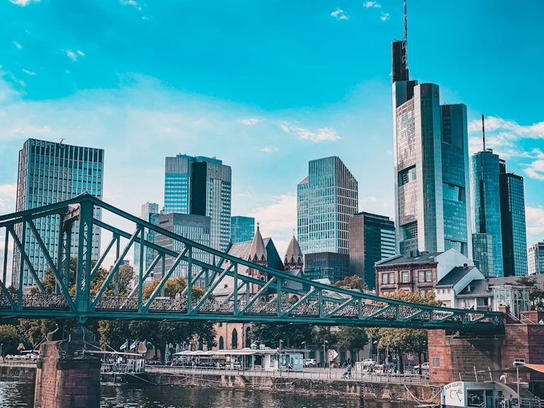Frankfurt: St. Leonhardskirche öffnet nach 15 Jahren wieder ihre Tore