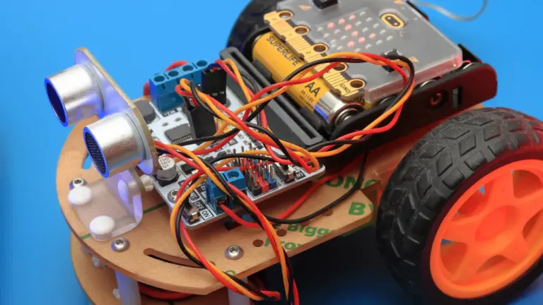 Paderborner Kinder-Workshop: Bee-Bot Abenteuer am 25. August
