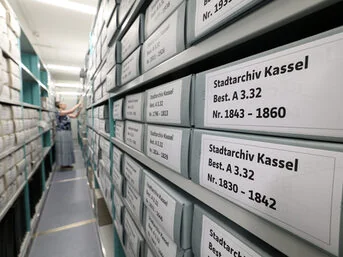 Stadtarchiv Kassel: Neue Anlaufstelle für Stadtgeschichte eröffnet
