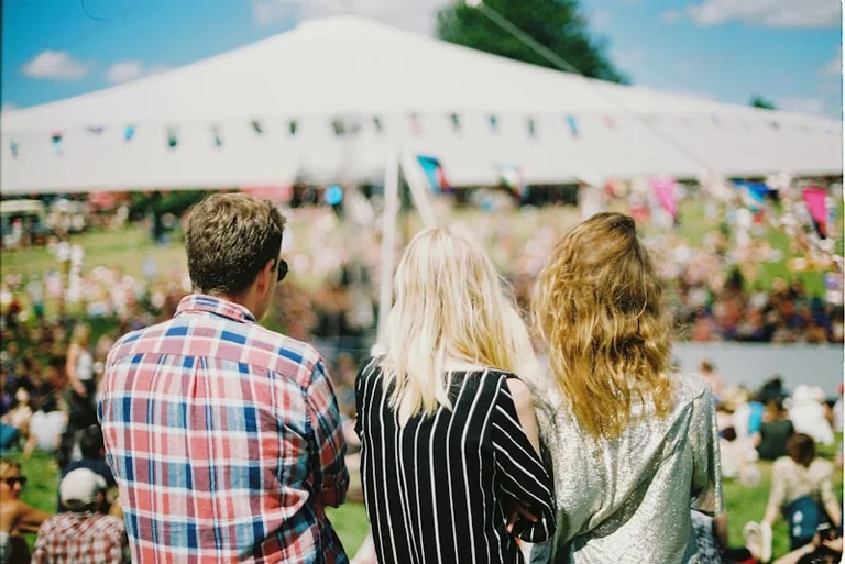 Vier große Feste am 15./16. August mit Rückreiseplan