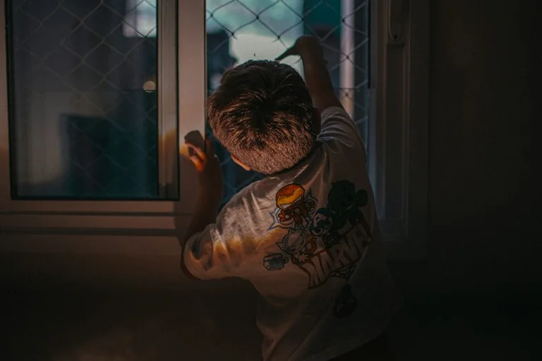 Vom alten Zuhause träumen: Was Erinnerungen sichtbar machen